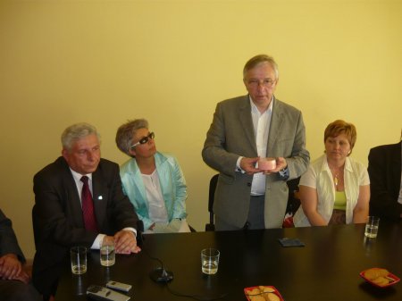 Starachowice - konferencja prasowa pos��w